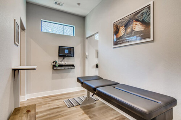 Chiropractic Katy TX Aware Chiropractic Adjusting Table Chiropractic Katy TX Aware Chiropractic Adjusting Table